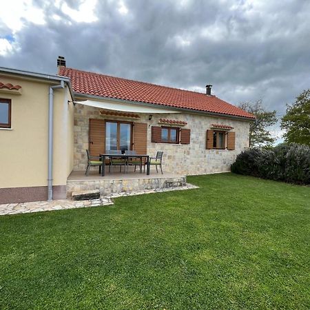 Holiday House Green Dream Obrovac Exterior photo